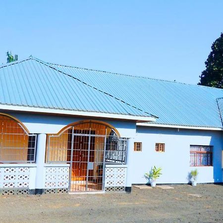Osotwa Maasai Hostel Аруша Екстериор снимка